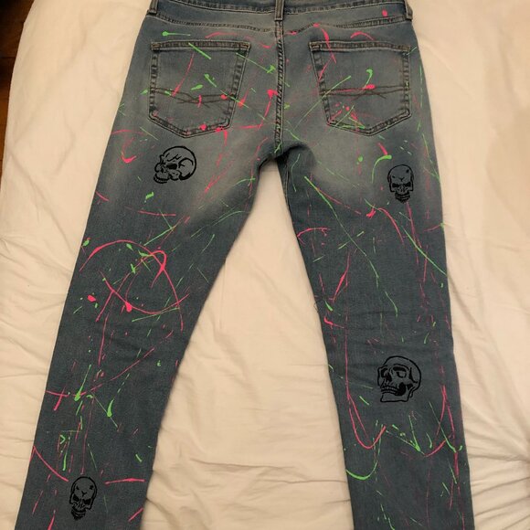 Custom hand designed Levi's - Picture 2 of 2